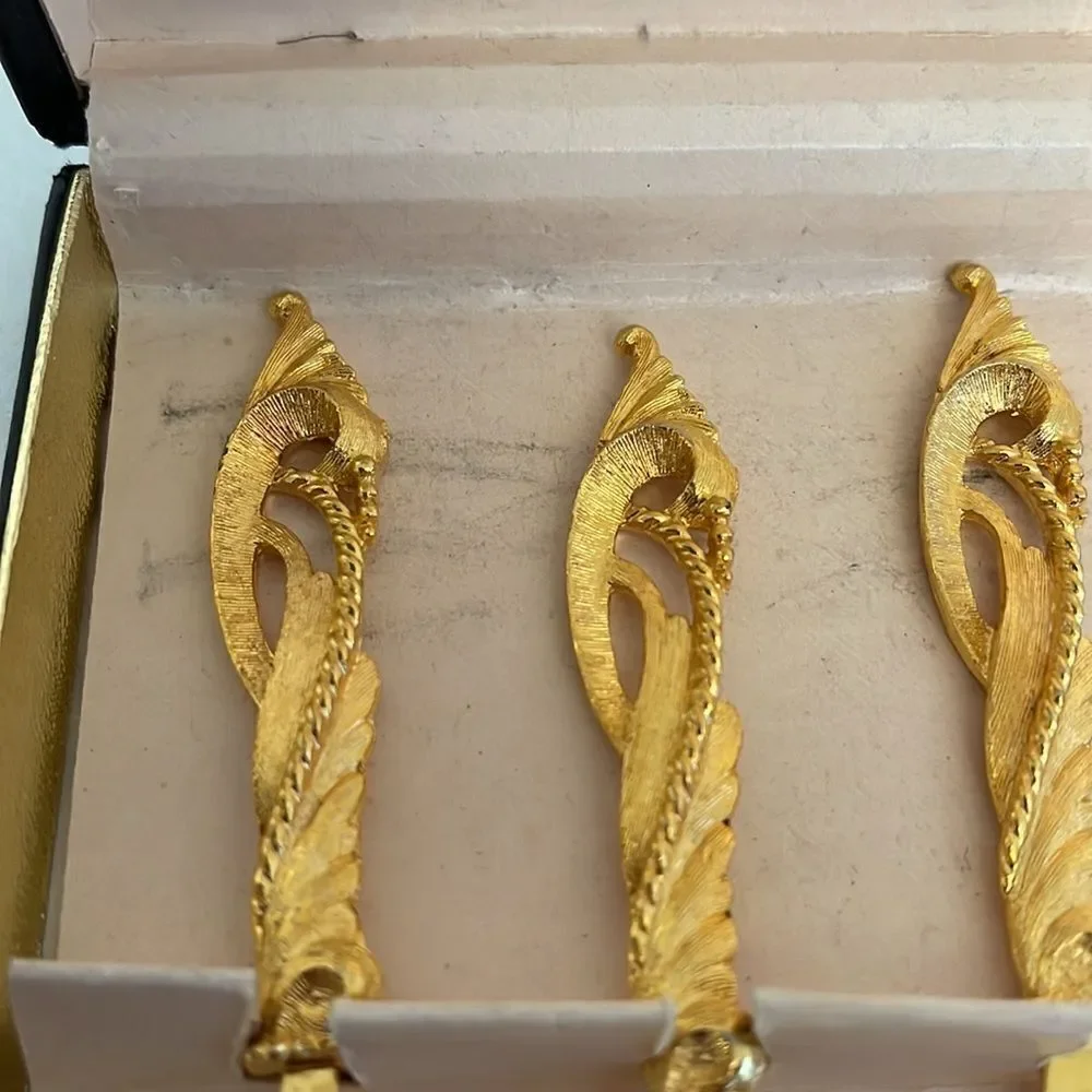 Tancroft 24 kt Gold Plated Cheese Knives